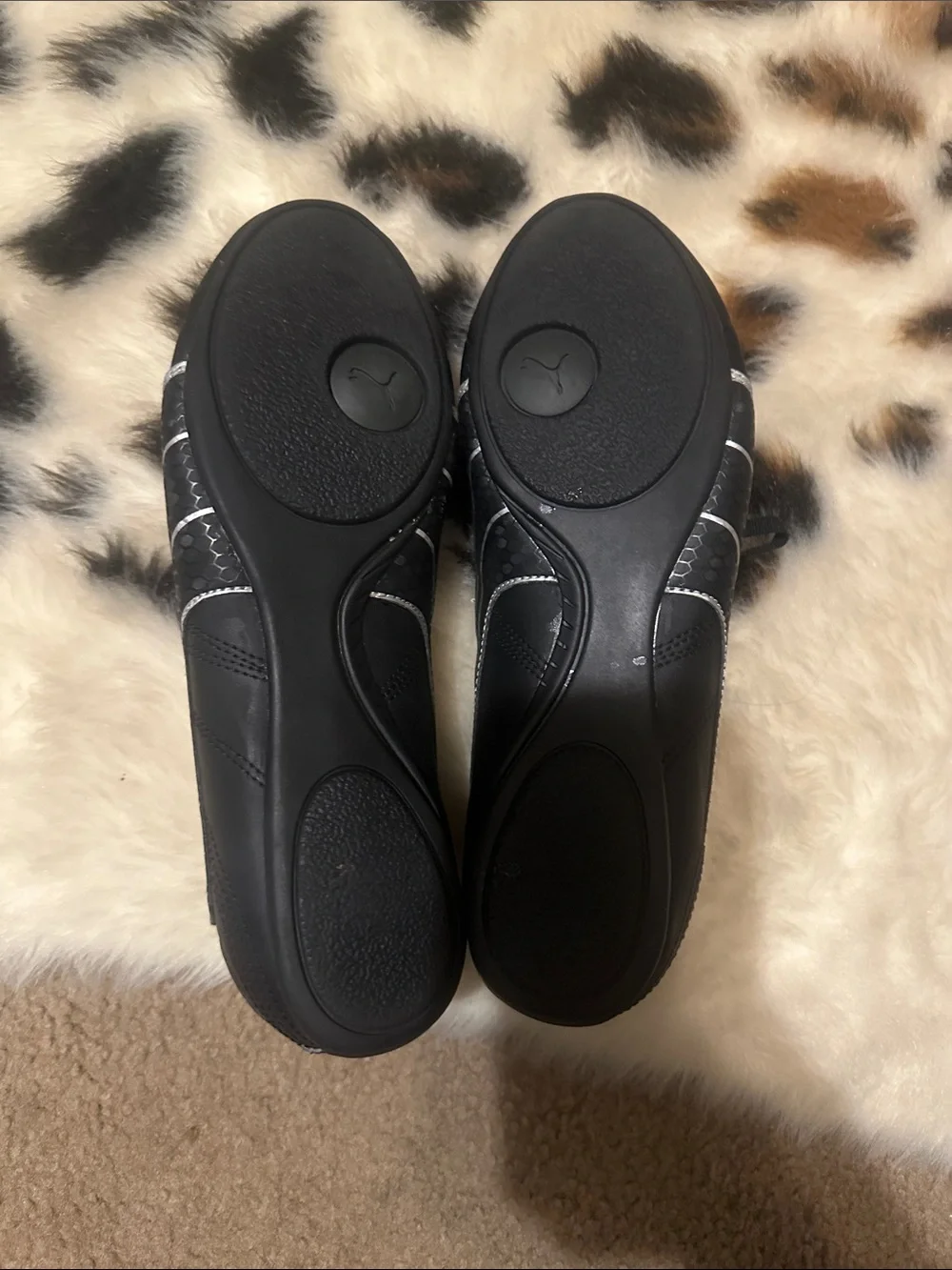 PUMA Soleil V2 Comfort Fun Black Silver Sneakers Women’s 9 358927-01